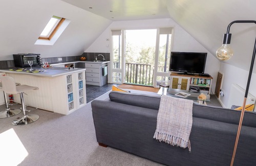 Clows Top Cabaña | The Stilehouse Apartment