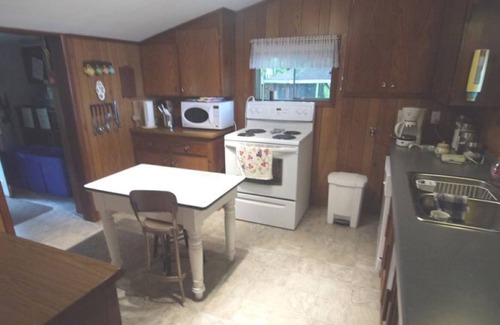 Rideau Lakes Cabaña | 'La estacada' - Portland, Ontario, Canadá
