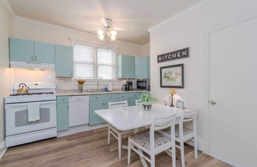 Ocean Grove Casa | The Stockton - Victorian Ocean Grove near Asbury