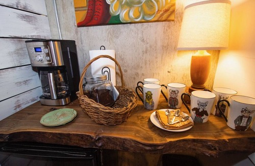 Cottonwood Falls Casa | The Stone Lodge at Cottonwood Falls