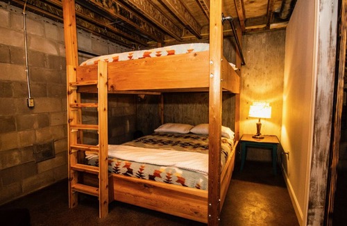 Cottonwood Falls Casa | The Stone Lodge at Cottonwood Falls