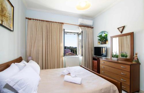 Evropouloi Apartamento | The Stone Nest by Corfuescapes