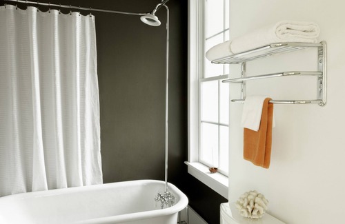 Southwest Raleigh Casa | The Store