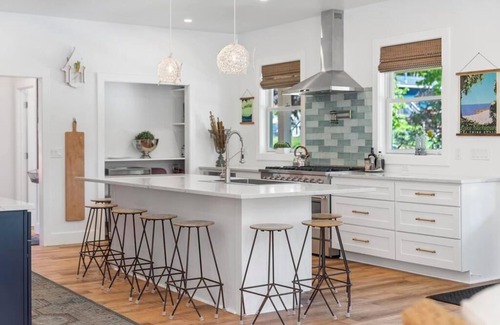 Charlevoix Casa | The Storehouse Charlevoix, MI - New Construction!