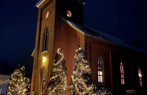 Three Rivers Casa | The Storybook Church. Beautiful vintage brick church built in 1878.