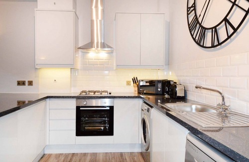 Whitnash Apartamento | Beautifully furnished Leamington Spa Apartment