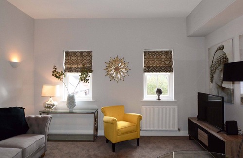 Whitnash Apartamento | Beautifully furnished Leamington Spa Apartment