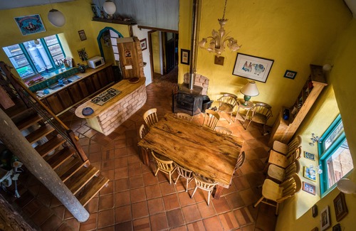 Forest Grove Casa | La casa de la paja, enorme granja familiar que admite mascotas