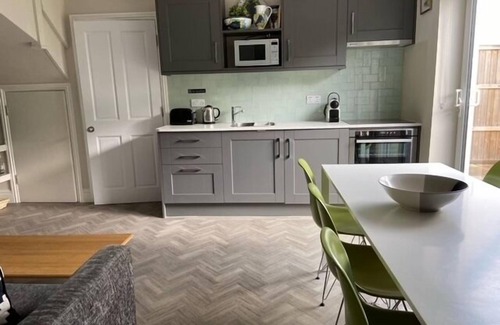 Worthing Apartamento | Apartamento-Baño Privado-Vista al Jardín
