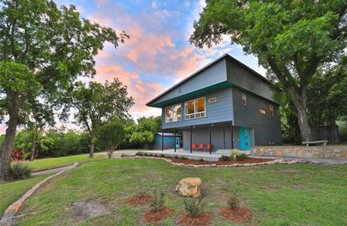 Coleman Apartamento | The Studio at Stardust Mid-Century Retreat