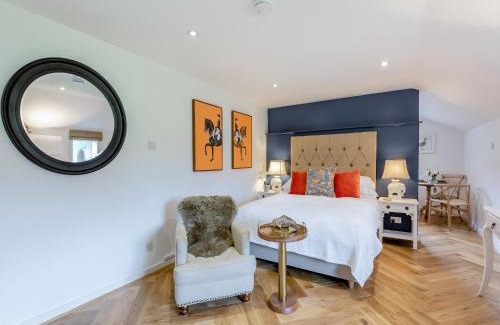 Tenterden Casa | The Studio