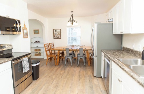 Twin Falls Casa | The Suite Potato has plenty of bed for the whole family
