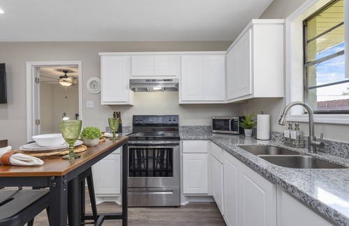 Sulphur Apartamento | The Suite Spot 4 - minutes from casinos