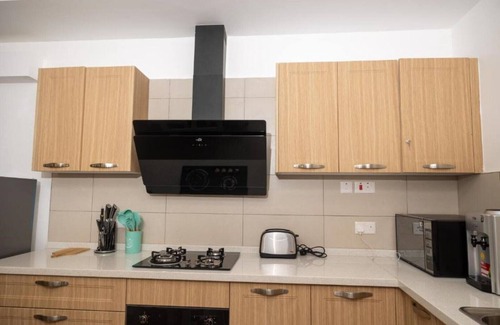 Mtwapa Apartamento | The Sultan Palace Beach Retreat Two-Bedroom Apartment