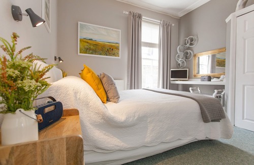 Chysauster Cama Y Desayuno | The Summer House