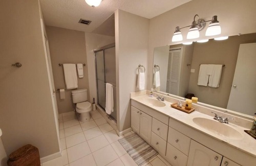 Crescent Beach Casa | The Summer House - Lower home
