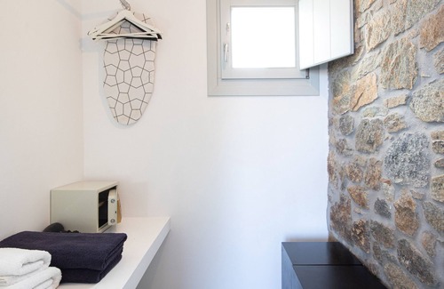 Kalafatis Hotel | The Summit of Mykonos