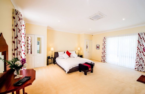 Surf Beach Cama Y Desayuno | The Sun House Surfbeach, Bahía de Batemans N. S.W