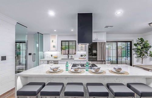 Peaceful Valley Casa | The Sundancer Oasis|Old Town|Pool+Spa|Rooftop Deck