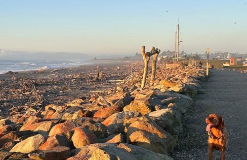 Hokitika Casa | The Sundowner Beach Club
