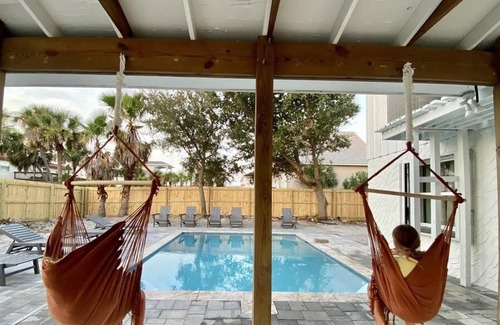 Toilla Segunda Casa | The Sunny Side-Pensacola Beach, 600 feet to Gulf, Private/Heated Pool, Games, Gear