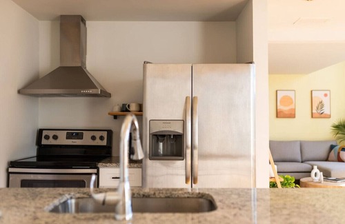 Columbia Apartamento | The Sunrise Loft - Perfect for travelling nurses