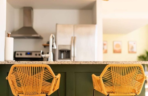 Columbia Apartamento | The Sunrise Loft - Perfect for travelling nurses