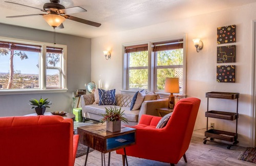 Twentynine Palms Casa | The Sunset Adobe - Bbq, Fire Pit - 10 Min To Park 2 Bedroom Home by Redawning