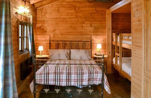 Beccles Casa | The Sunset Cabin