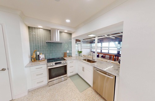 Lake Placid Cabaña | The Sunset Cove Cottage at Magnificent Lake Placid- Newly Renovated