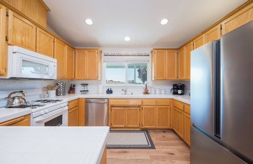 Paso Robles Casa | The Sunset Ranchette : Luxury Paso Robles Getaway!