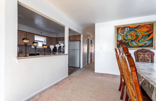 Constable Hook Apartamento | The Sunset Suite! 3BR/2BA Near NYC and Airport!