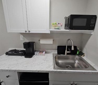 Cleveland Apartamento | The Sunshine Suite