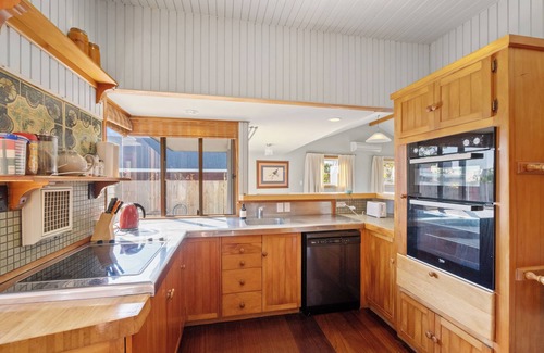 Tauranga South Casa | The Sustainable House - Tauranga Holiday Home