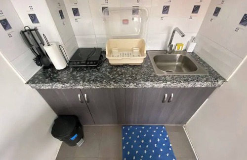 Bocaue Apartamento | The Sweet Spot - Cozy Studio with AC and WiFi in beautiful Bocaue