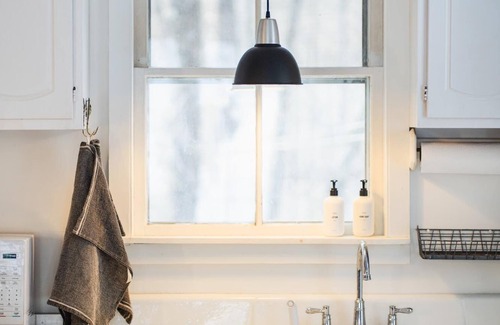 Jeffersonville Otro | The Swiss Hill Farmhouse
