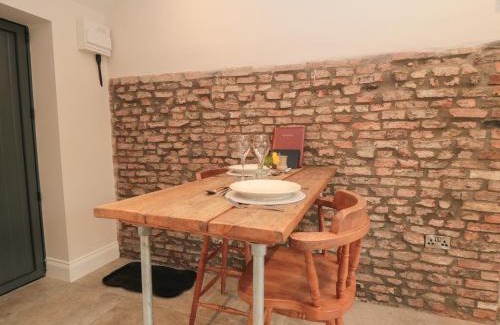 Holme Casa | The Tack Room