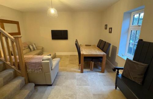 North Ferriby Casa | The Tack Room - North Ferriby Room