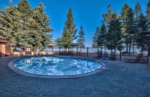 South Lake Tahoe Cabina | The Tahoe Beach & Ski Club Owners Association