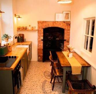 Skibbereen Casa | The Tailor Shop