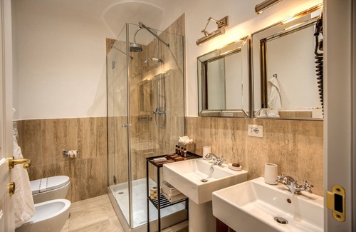 Rione III Colonna Hotel | The Talent Hotel
