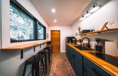 Rogers Apartamento | Nature Getaway | Dog Friendly | Cliffs |Fire Pit