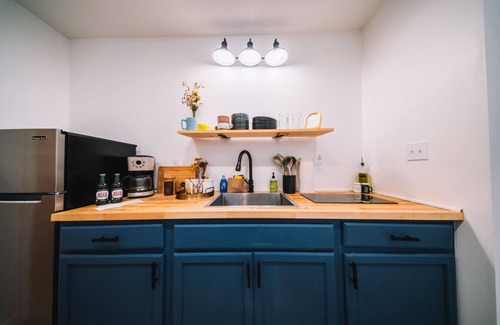 Rogers Apartamento | Nature Getaway | Dog Friendly | Cliffs |Fire Pit