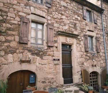 Castelnau-Pegayrols Cama Y Desayuno | The Tavern