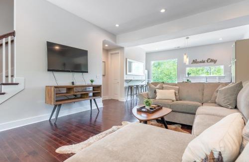 Chestnut Hill Casa | The Taylor by Stay Local Nashville