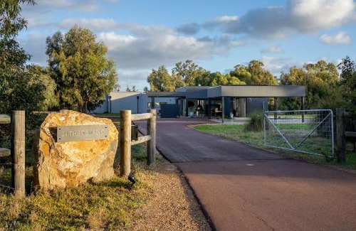 Quindalup Casa | The Tempest I Private Properties
