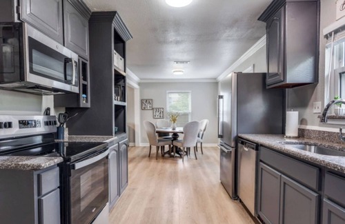 Roanoke Apartamento | The Texas Get-Away in Roanoke