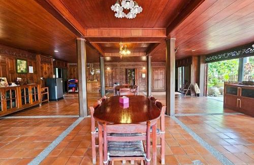 Bang Yai Casa | The Thai House Homestay & Thai Cooking Experiences