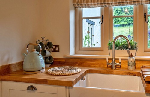 Blandford Forum Cabaña | The Thatch at Winterborne Houghton