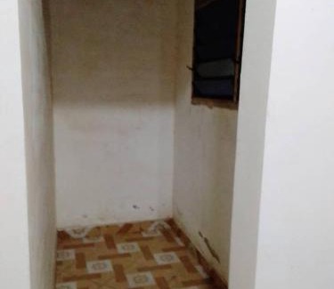 Nungua Apartamento | The Thomasevic Place
